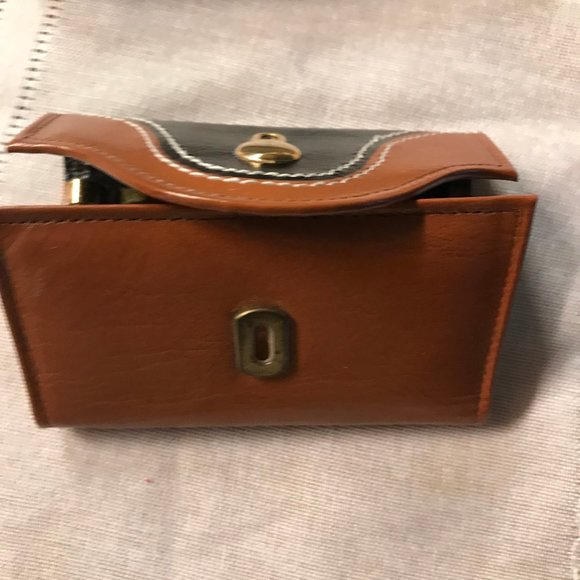 NIB VINTAGE  Key Holder   Genuine COwhide LEather - Picture 3 of 6